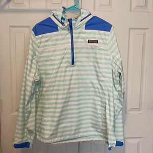 Vineyard vines windbreaker